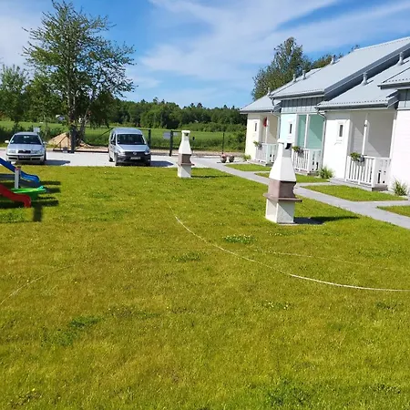 Letniskowe Pastelowe Ustronie 別荘 ウストロニエ・モルスキエ